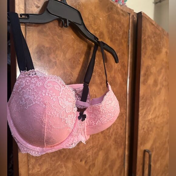 Victorias Secret - 34DD - bra - Picture 6 of 6